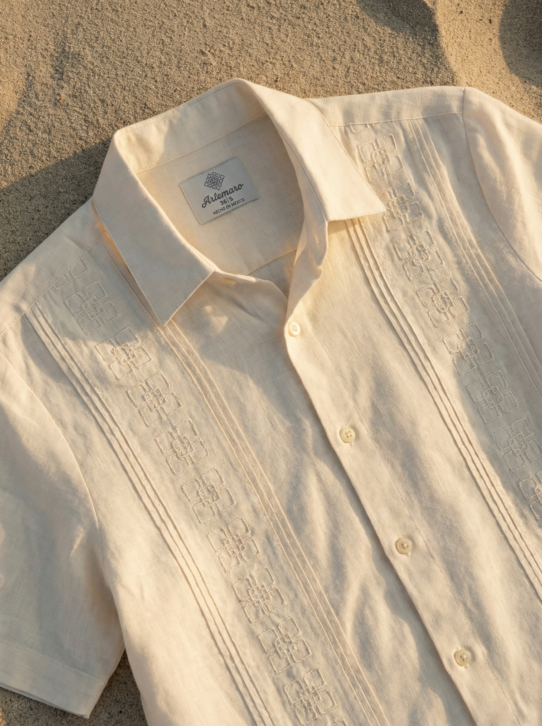 GUAYABERA CHI BEIGE MANGA CORTA