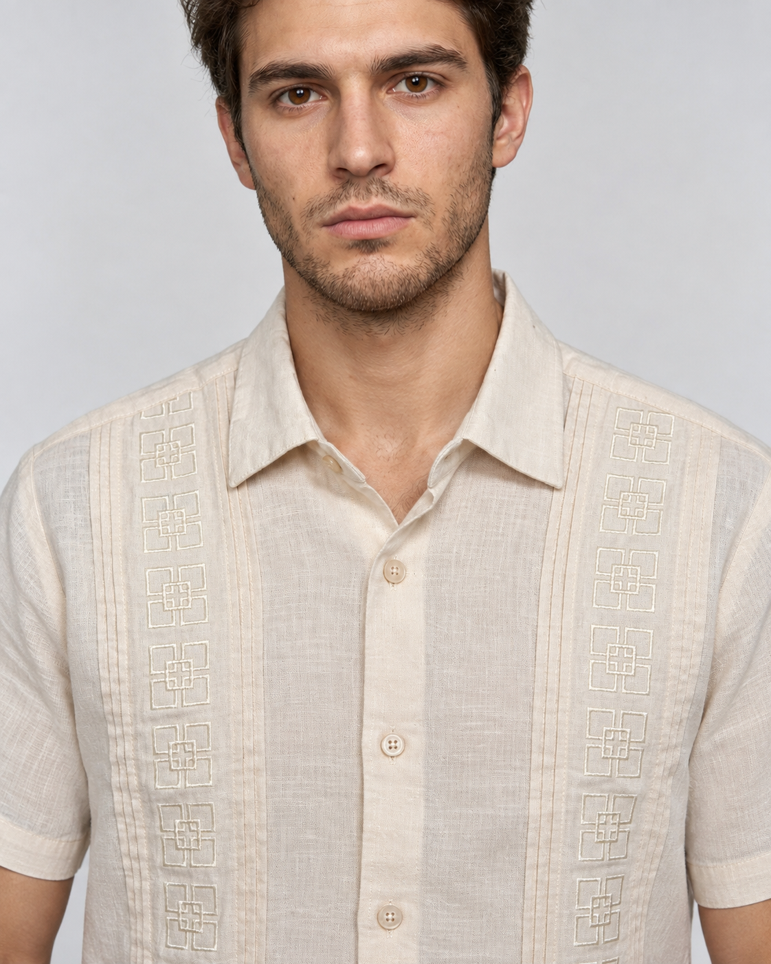 GUAYABERA CHII BEIGE MANGA CORTA