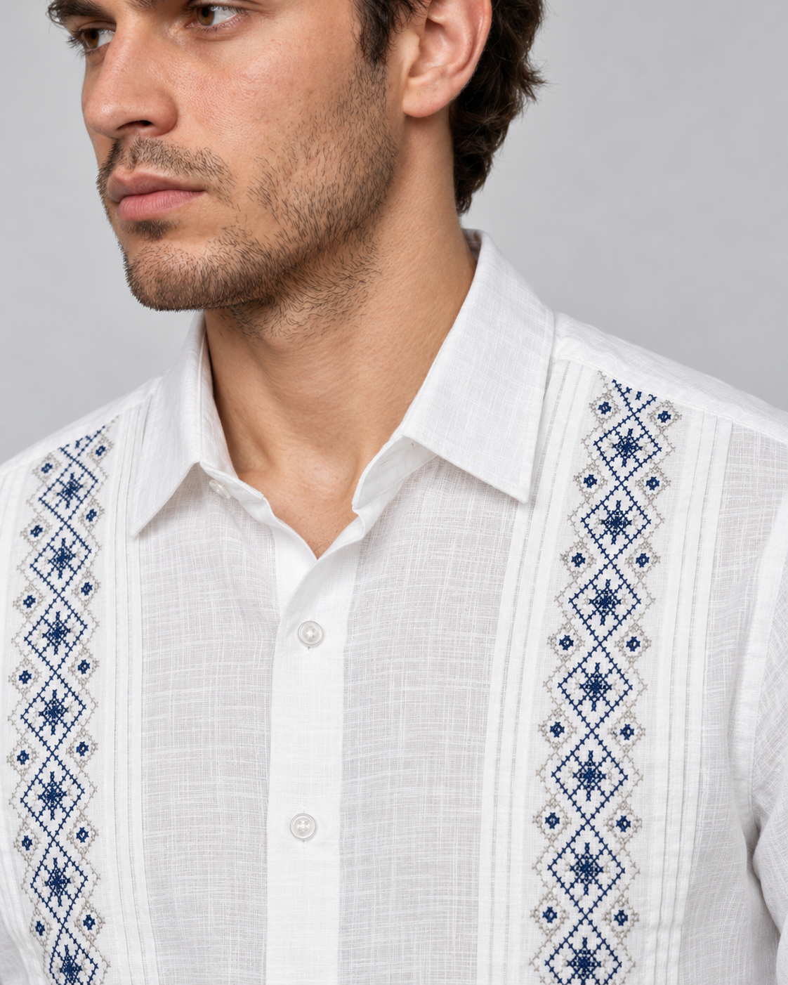 GUAYABERA CONSTELACIÓN BLANCA