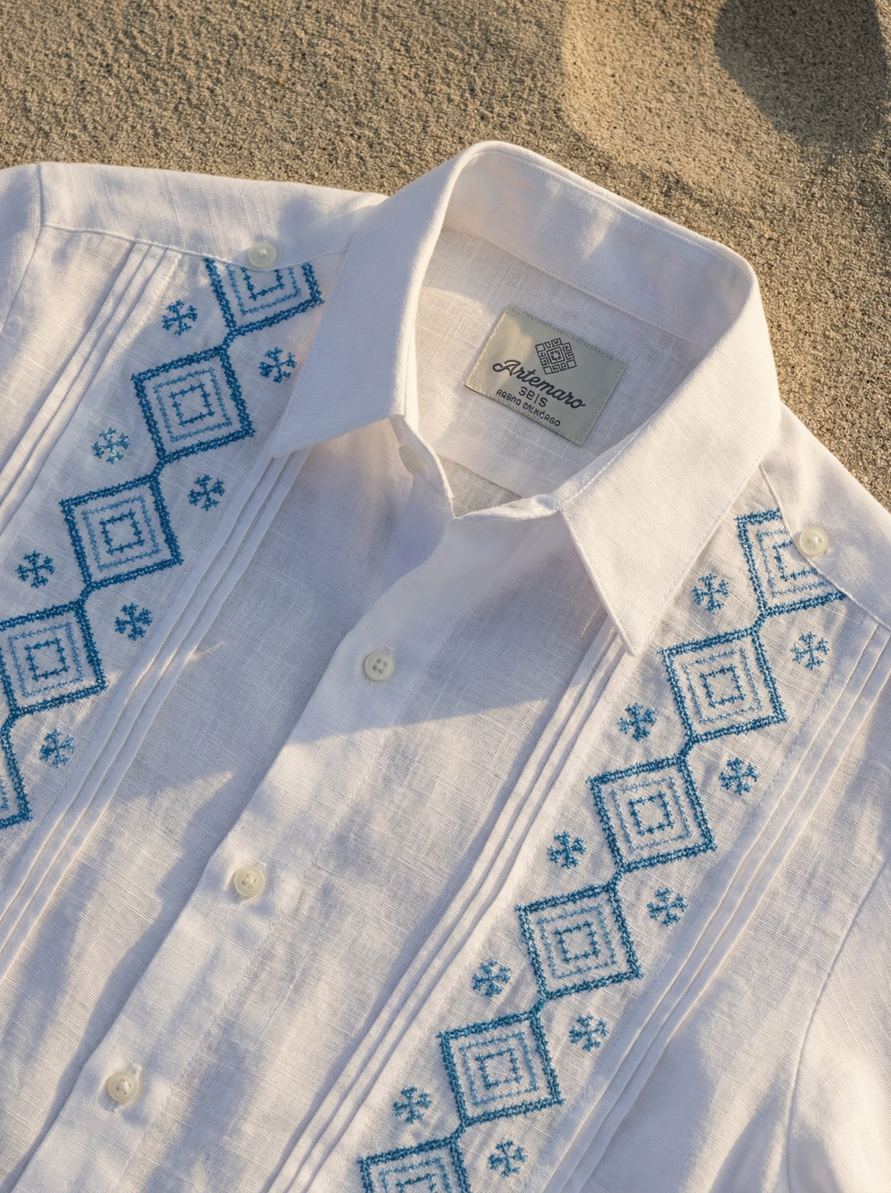 GUAYABERA ROMBOS BLANCA/AZUL