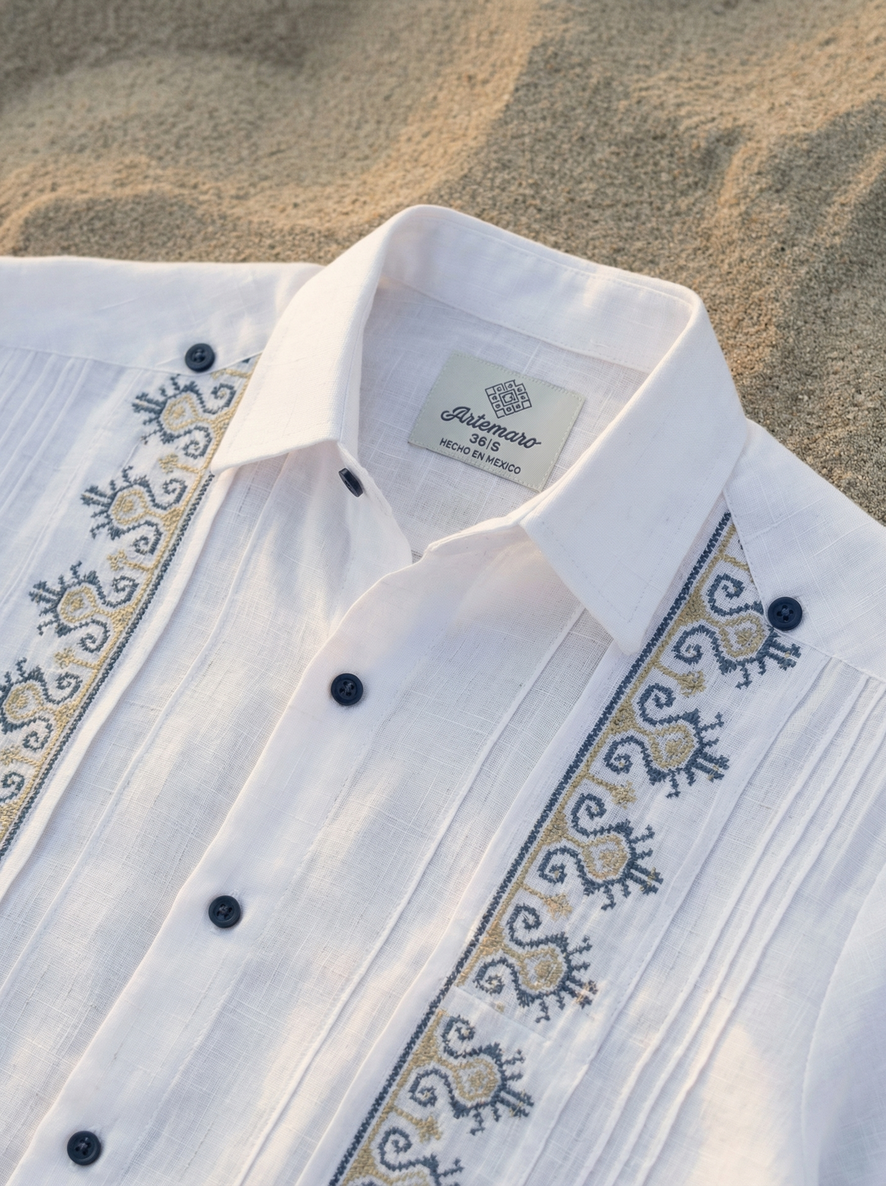 GUAYABERA CARACOL BLANCA