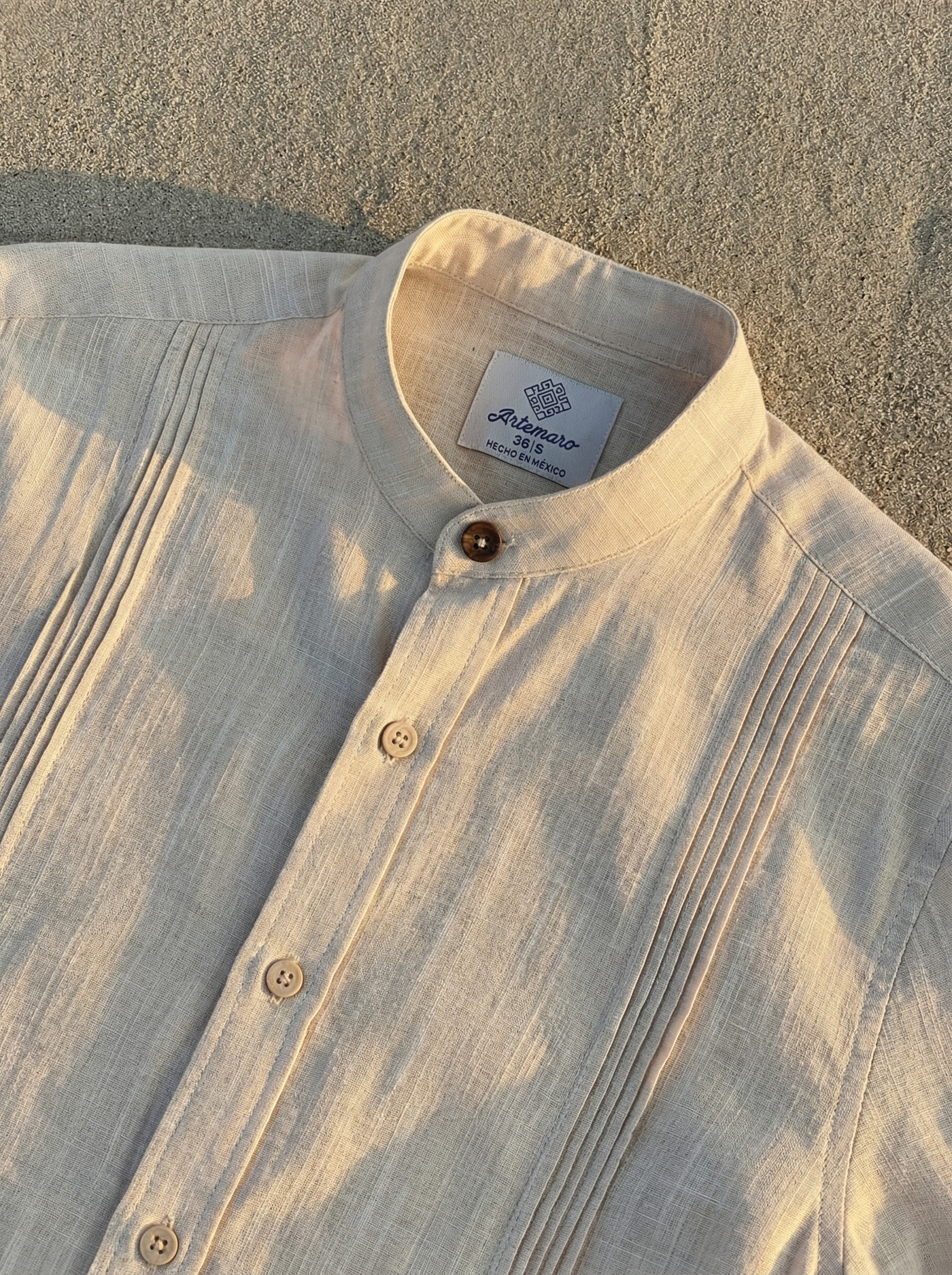 CAMISA MAO ALFORZAS BEIGE