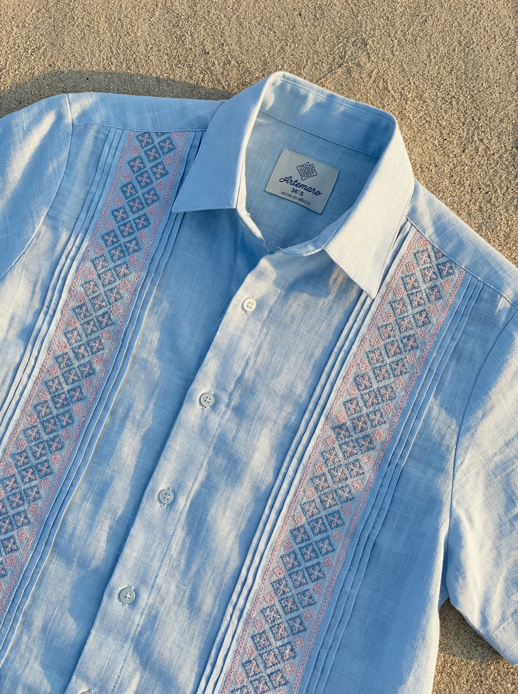 GUAYABERA FLOR AZUL