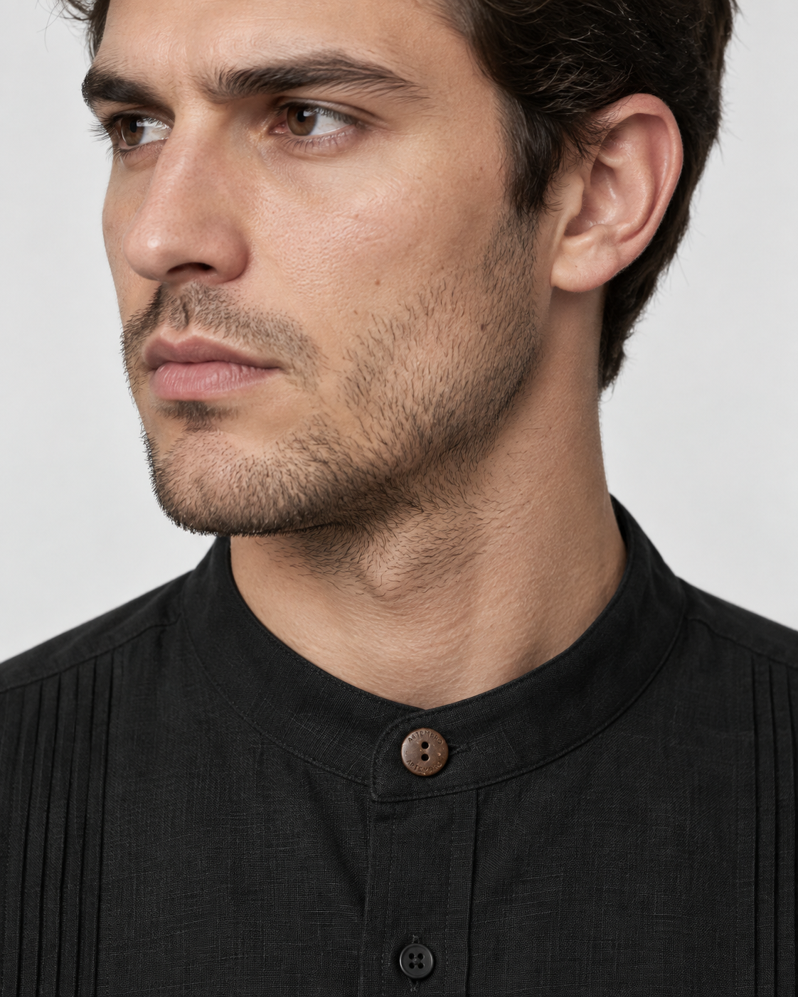 CAMISA MAO ALFORZAS NEGRA